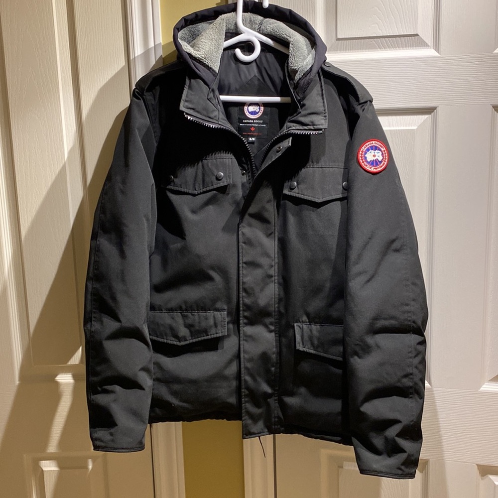 ***SOLD*** Canada Goose Burnett Parka, Mens XL
